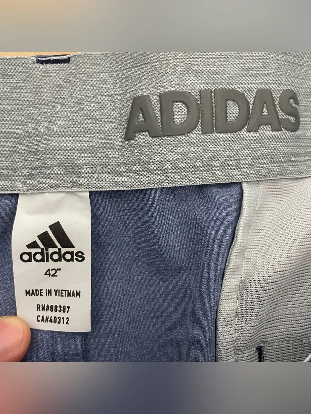 Adidas Performance Shorts Men’s 42 Blue Striped Lightweight Stretch Golf 11” Ins